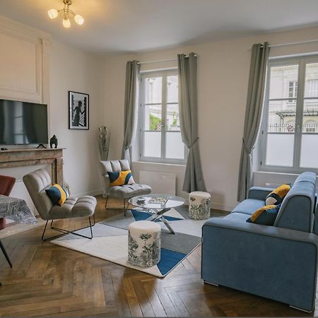 Appartement Refait A Neuf Avec Cachet De L'Ancien Сомюр Екстериор снимка