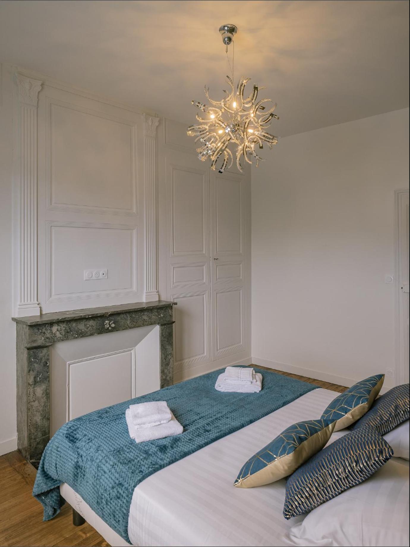 Appartement Refait A Neuf Avec Cachet De L'Ancien Сомюр Екстериор снимка
