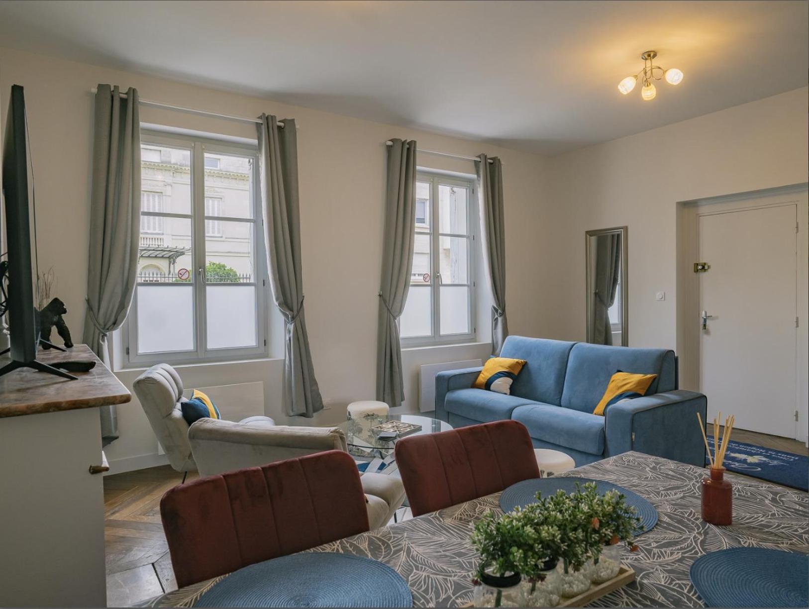 Appartement Refait A Neuf Avec Cachet De L'Ancien Сомюр Екстериор снимка